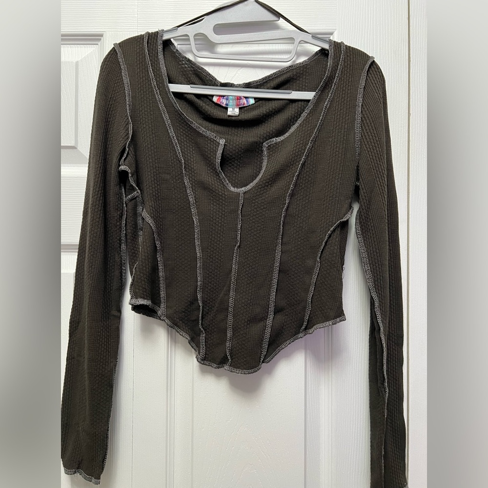 Cropped urban outfitter long sleeve top
